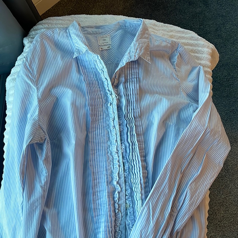 GAP Fitted Boyfriend Blue/White Stripe Tuxedo Ruffled Button Placket Size L TALL